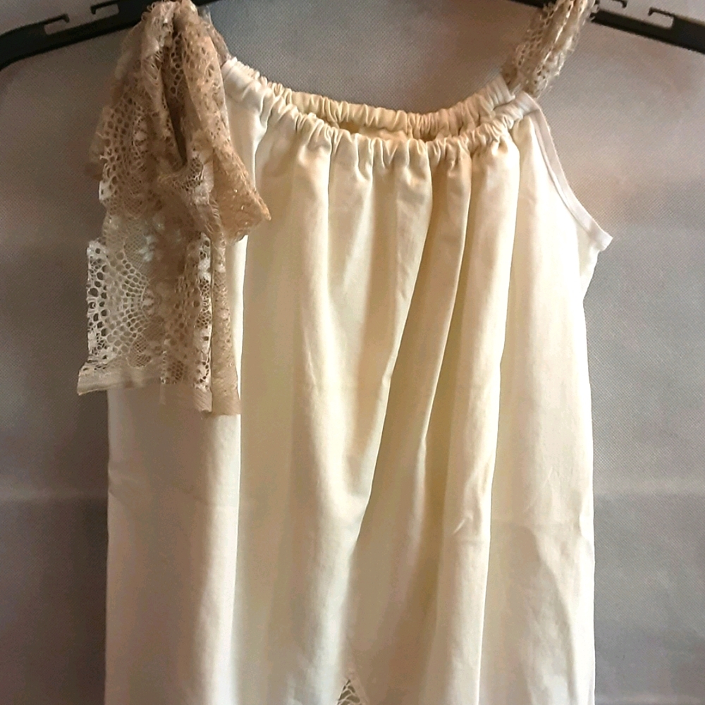 Pillowcase Dresses:  Beachy